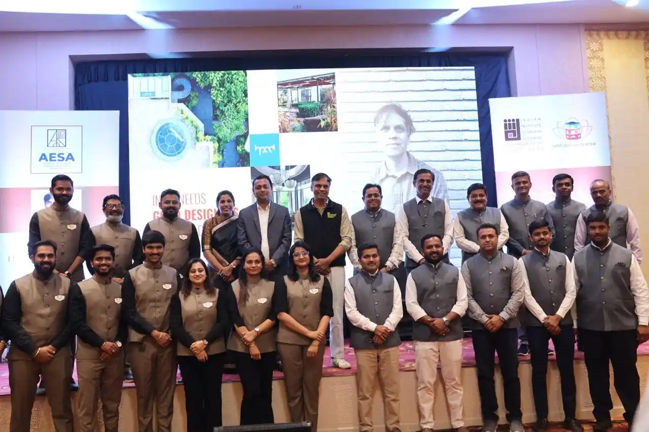 team and judges standing on stage at GS Smart event for smart switchesteam and judges standing on stage at GS Smart event for smart switchesteam and judges standing on stage at GS Smart event for smart switches